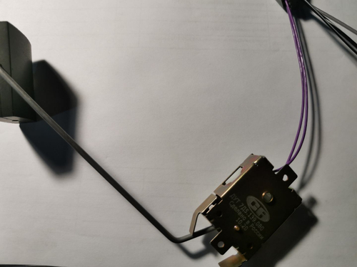 Датчик уровня топлива ВАЗ 2131 г. Саратов