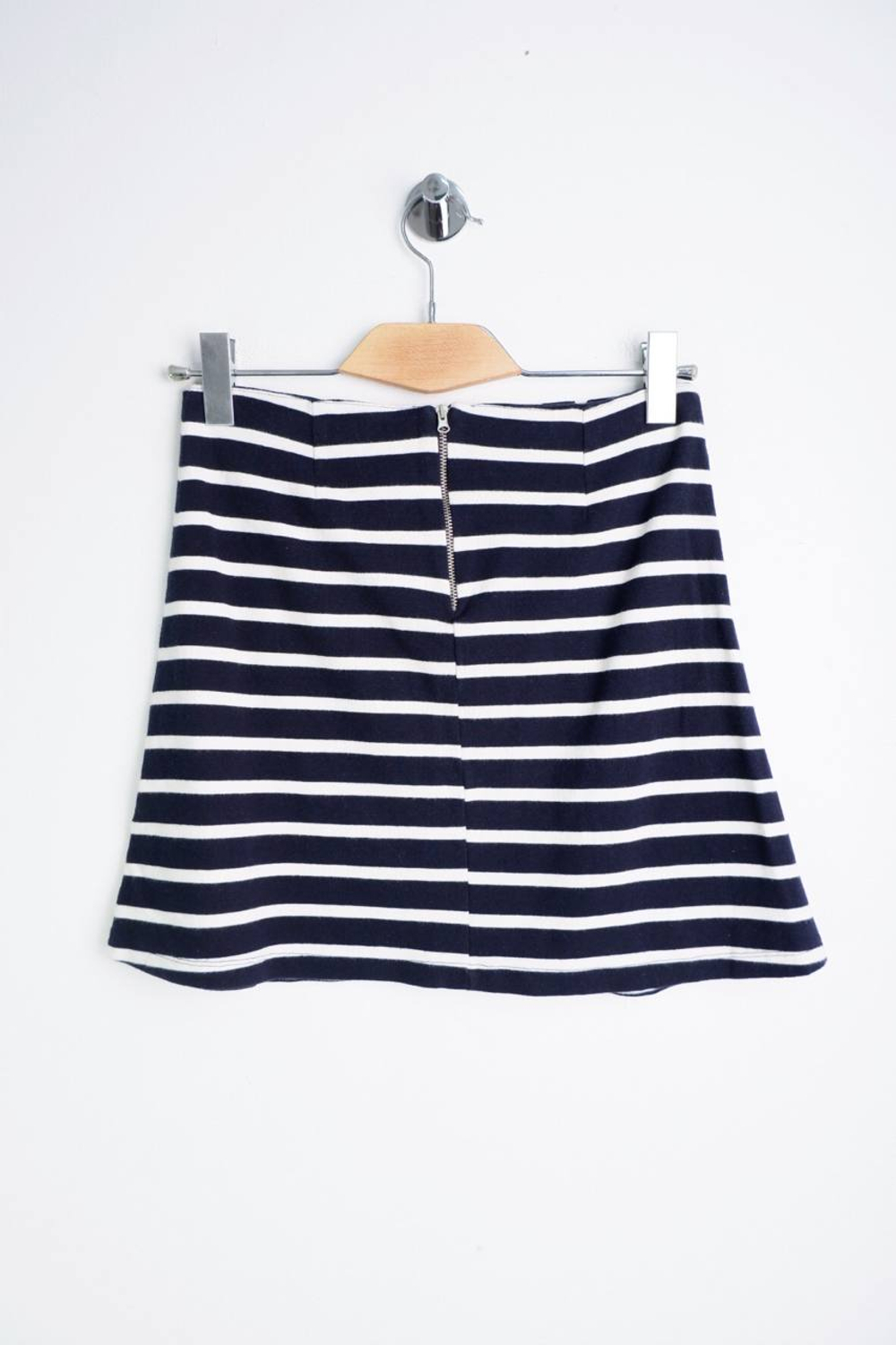 Юбка Etam в морском стиле, маркировка 36, визуально на 42 размер