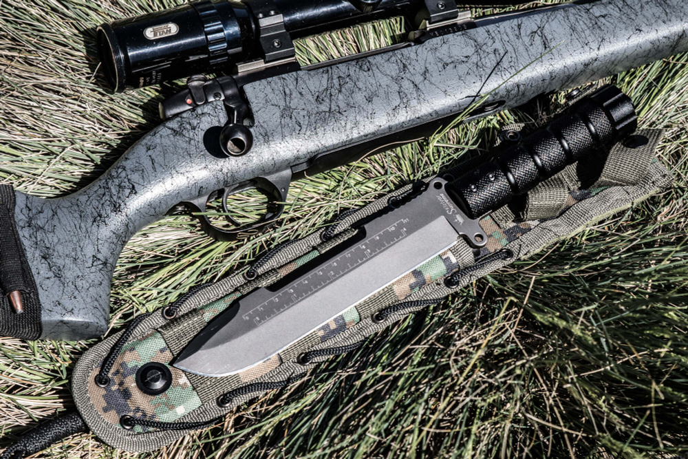 Нож выживания Survivalist Z AUS-8 Gray Titanium Serrated