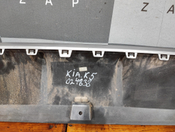 Накладка юбки заднего бампера Kia K5 20-22 Б/У Оригинал 86671L2300