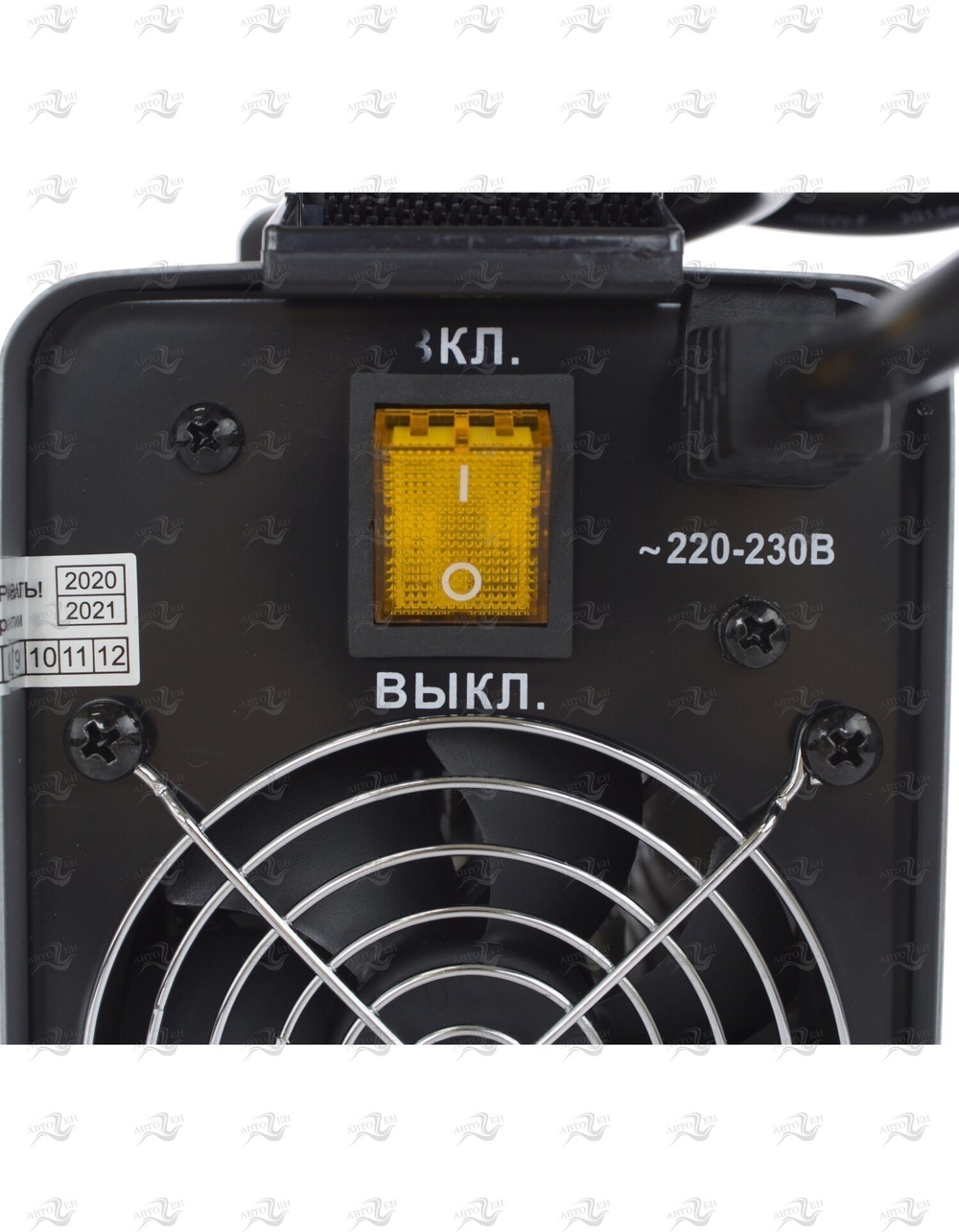 Сварочный аппарат инверторный Ресанта САИ-160 (ММА, 160 А, ПВ - 70%)