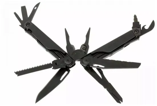 Мультитул пассатижи LEATHERMAN Surge черный