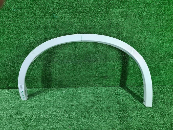 Расширитель передний левый BMW X5 F15 (2013-2018)