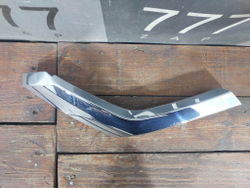 Накладка переднего бампера левая Pajero Sport 3 15-21 Б/У Оригинал 6407A153