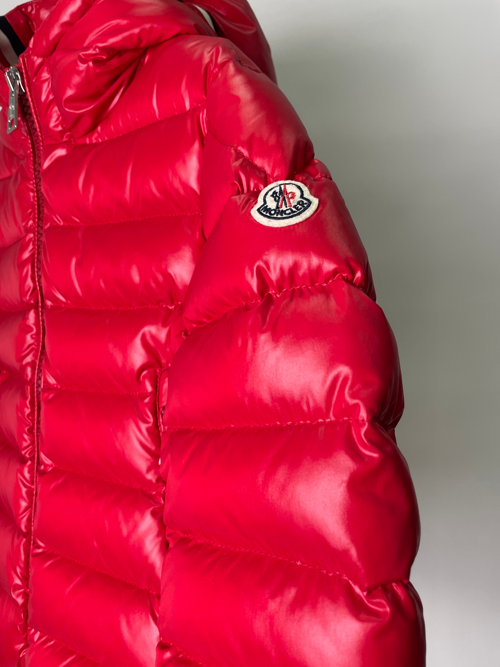 Пуховик Moncler