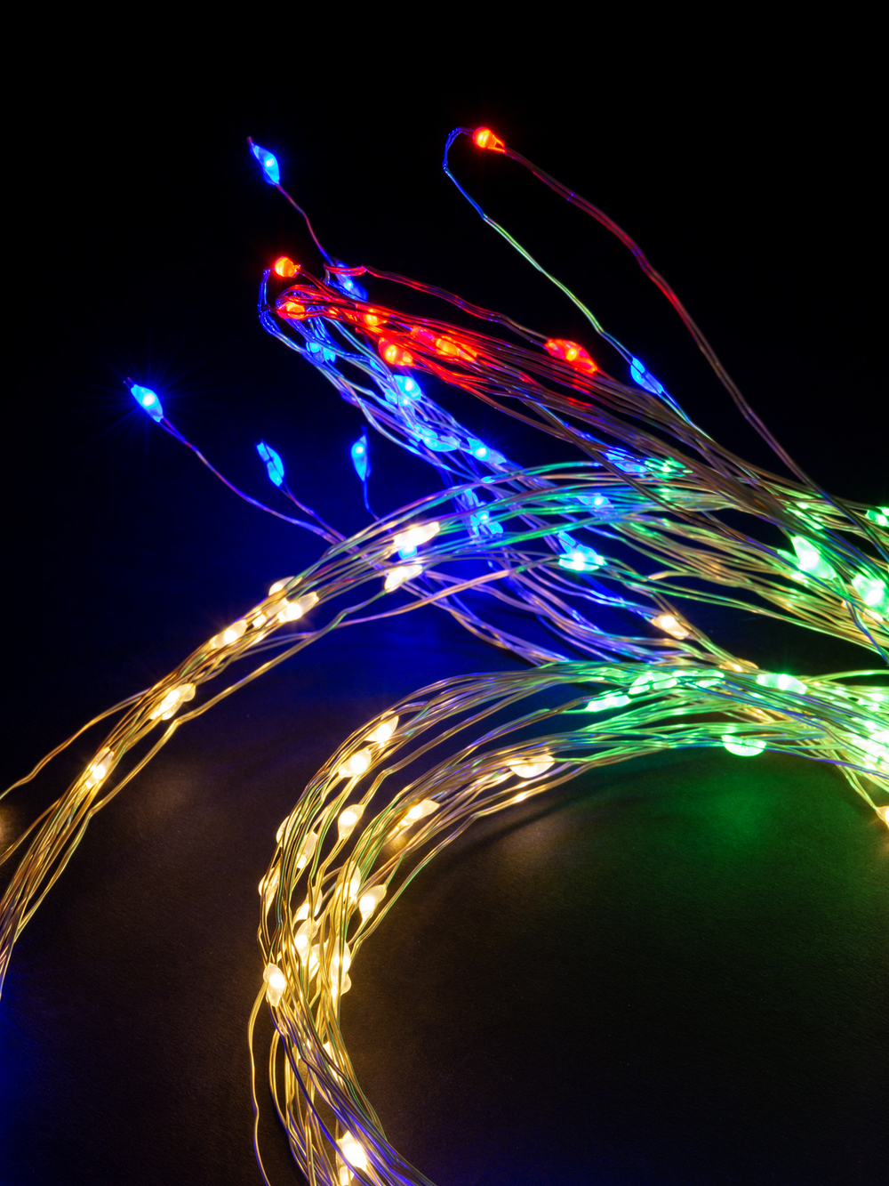 Гирлянда светодиодная "Роса - занавес" 2х2 м, 200LED, многоцветн., ПДУ, USB, IP20, TDM SQ0361-0088