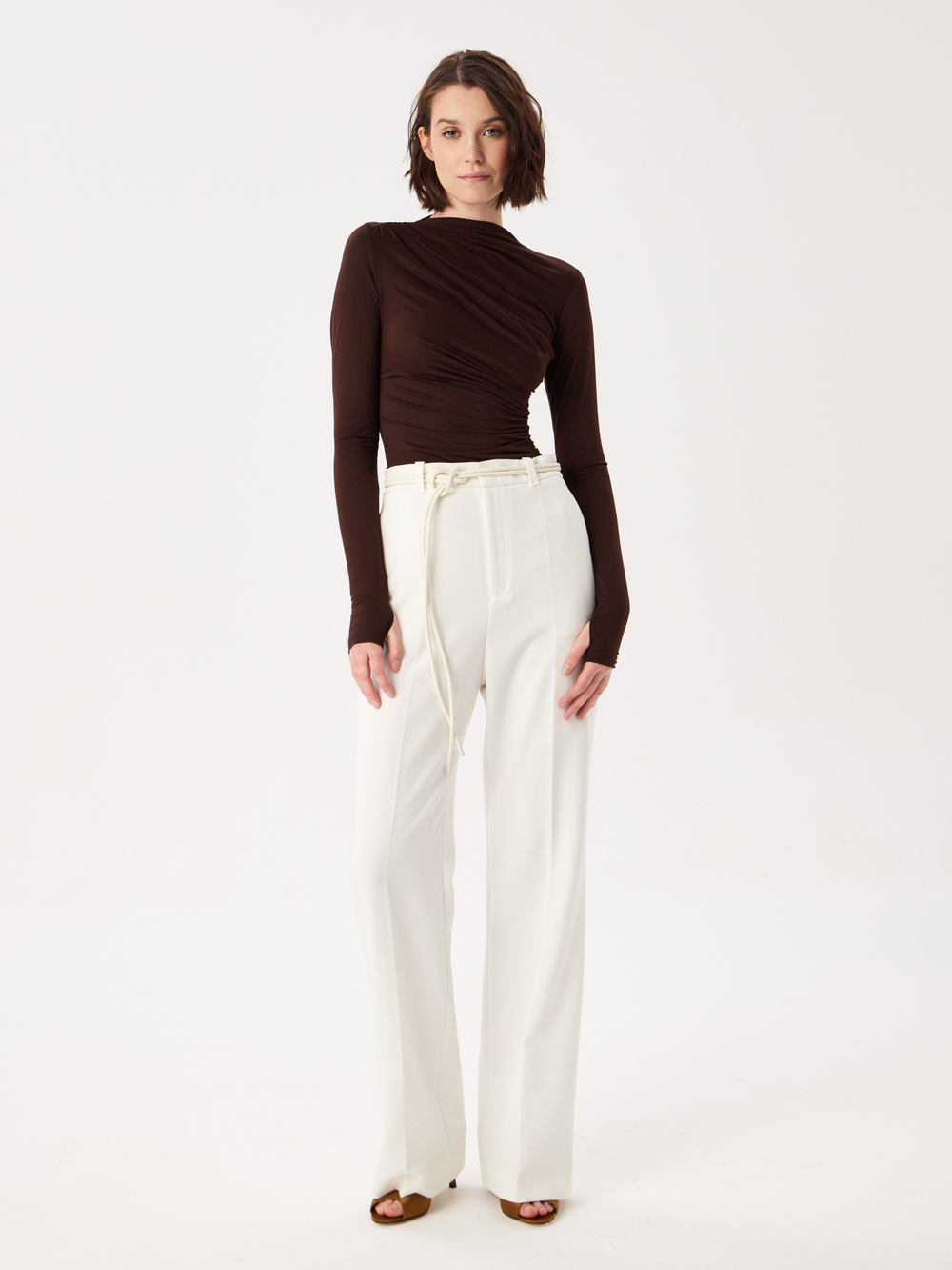 Лонгслив из вискозы со складками