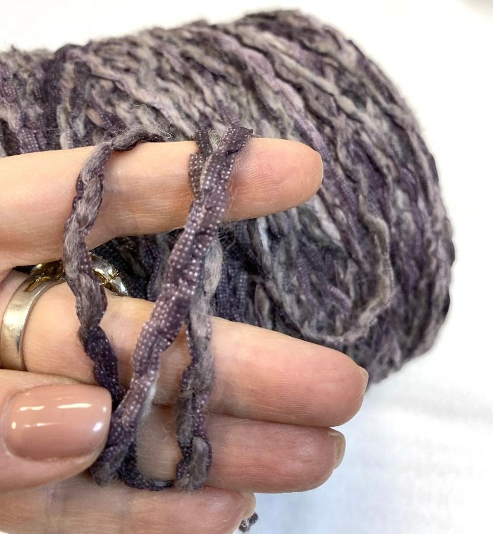 Пряжа на бобине (Италия) 60% шерсть мериноса 40% акрил 100г-120м 200г