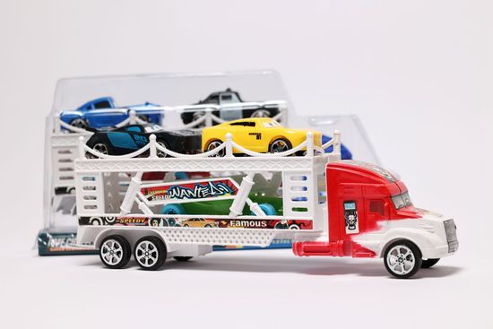 Машинка "Автовоз" Тачки с инерцией, с 3 машинками