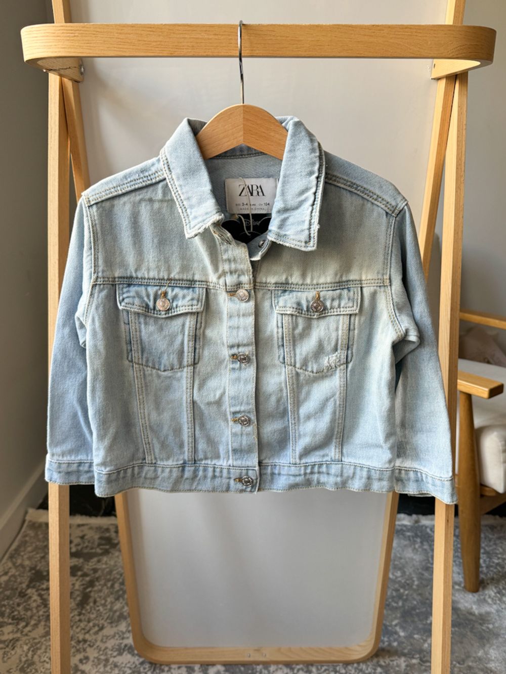 Новая джинсовка Zara, 104