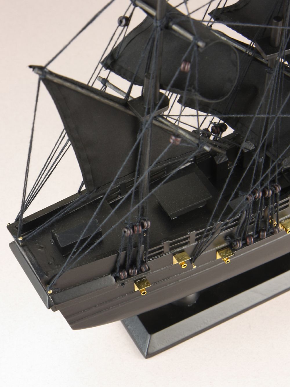 Meteor Lights Модель парусника Черная Жемчужина