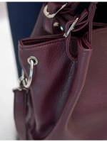 Сумка через плечо средняя тоут классическая