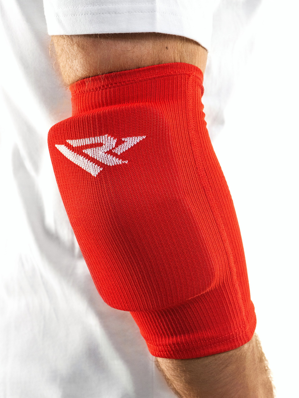 Защита локтя RV Reyvel