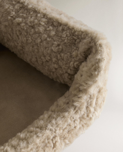 Лежак для животных Zara Home, с искусственным мехом, 18 50 40 см