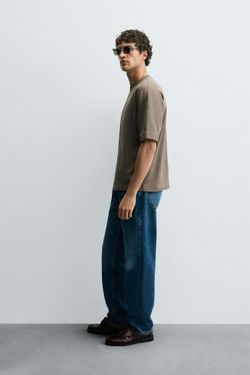 ZARA ФУТБОЛКА С ЭФФЕКТОМ ПОТЕРТОСТИ, ЗЕМЛЯНОЙ