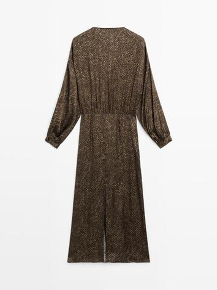 Massimo Dutti Длинное платье из струящейся ткани с принтом и узлом, кофейный