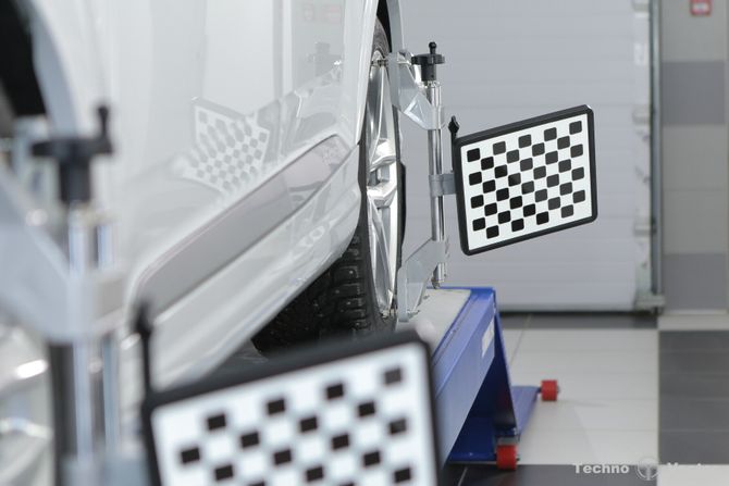 ТехноВектор (P 7202 KAB) стенд сход-развал 3D