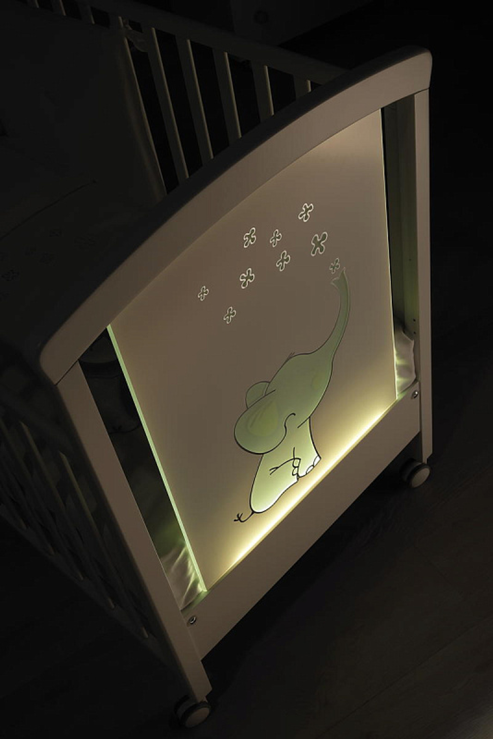 Детская кровать Erbesi Elly LED белый