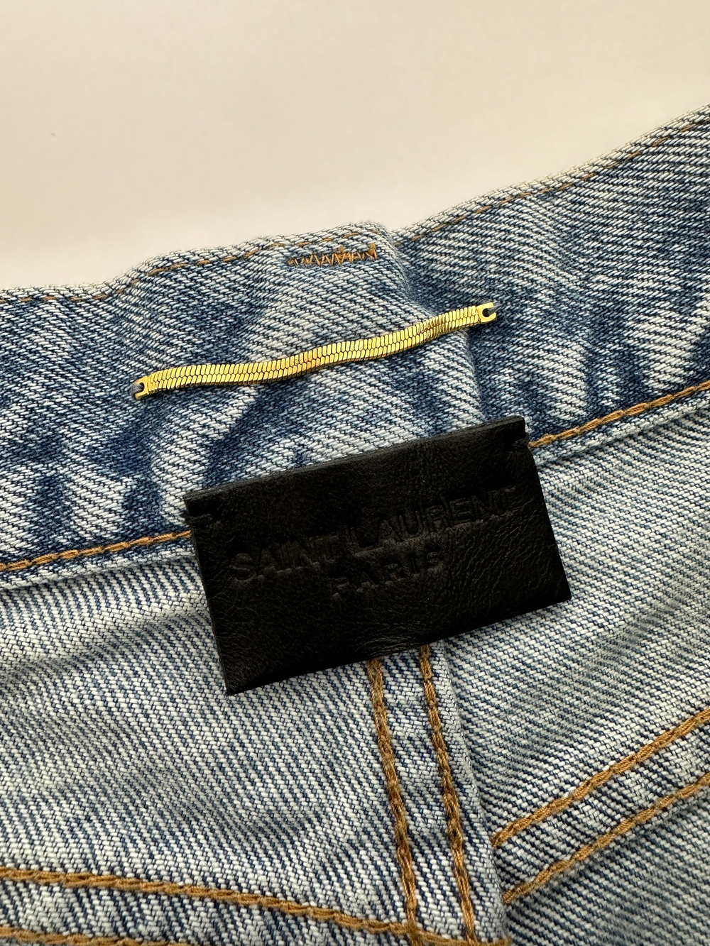 Шорты Saint Laurent