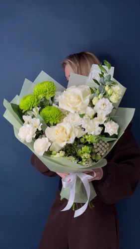 Букеты в наличии, доставка от 30 мин