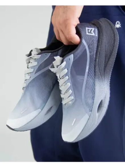 Беговые кроссовки тканевые с двойной амортизацией