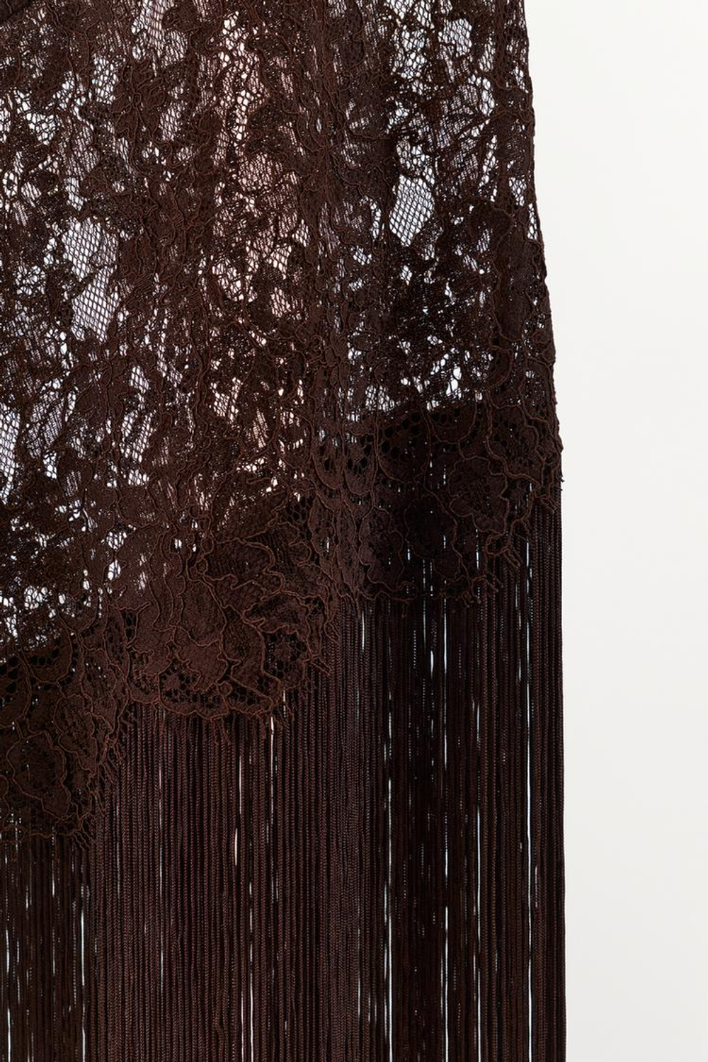 ZARA ПЛАТЬЕ НА БРЕТЕЛЯХ С КРУЖЕВОМ И БАХРОМОЙ, КОРИЧНЕВЫЙ