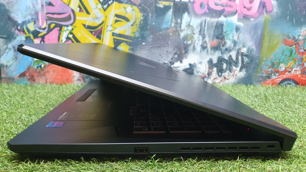 Игровой ASUS i5-11/8Gb/RTX 3050 4Gb/144Hz/TUF Gaming F17 FX706HCB-HX0145T/Windows 10