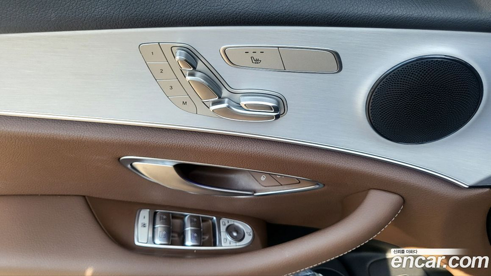 Mercedes-Benz E-Class W213 E250 Avangarde (12.2020)