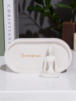 Йогиня на подносе " Йоганутая "