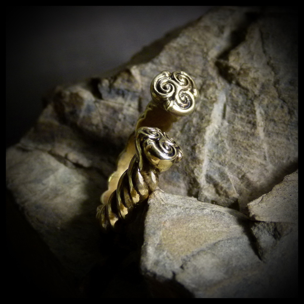 Кольцо "Infinity (Бесконечность)" литье художественное , латунь