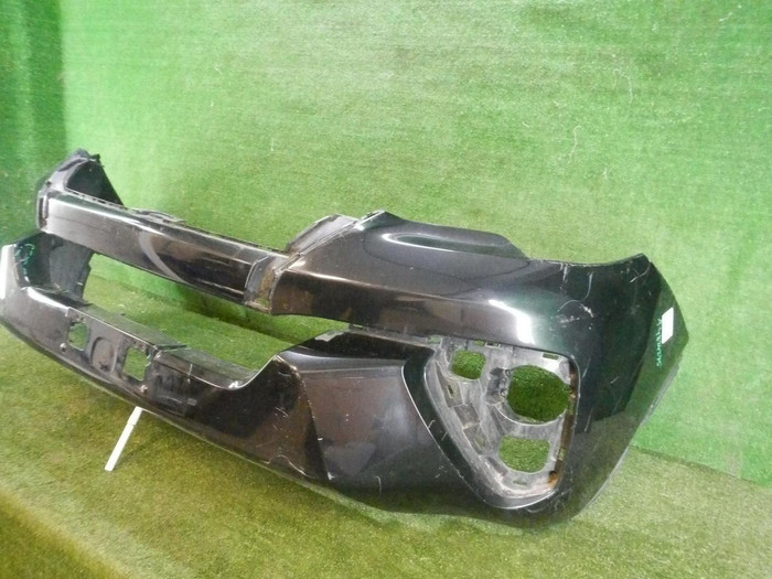 Бампер передний Toyota Fortuner 2 (2015-2020)