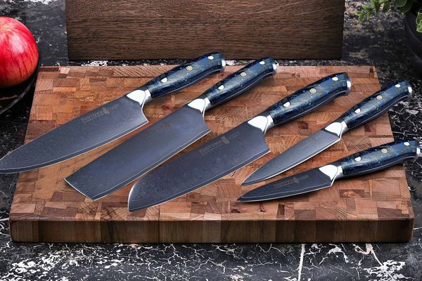 Синяя рукоять VG10\DAMASCUS