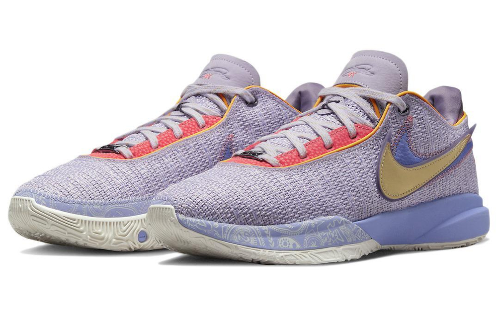 Кроссовки Nike Lebron 20 "Violet Frost" 20