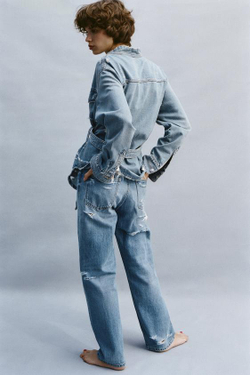 ZARA ДЖИНСЫ MOM FIT С ВЫСОКОЙ ПОСАДКОЙ И РАЗРЕЗАМИ, СИНИЙ