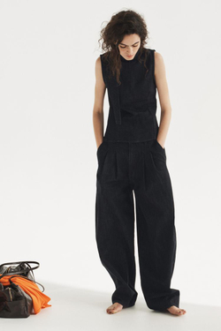 ZARA ДЖИНСОВЫЙ ТОП TRF С ГОРЛОВИНОЙ ХАЛТЕР И ЗАВЯЗКАМИ, ТЕМНЫЙ ИНДИГО