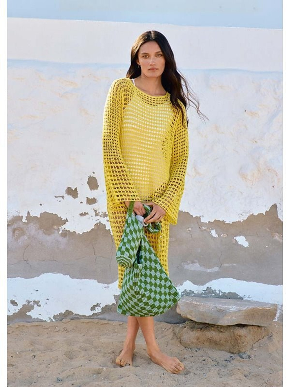 Платье спицами решетчатым узором