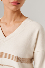 23170 Пуловер женский (молочно-песочный жаккард)