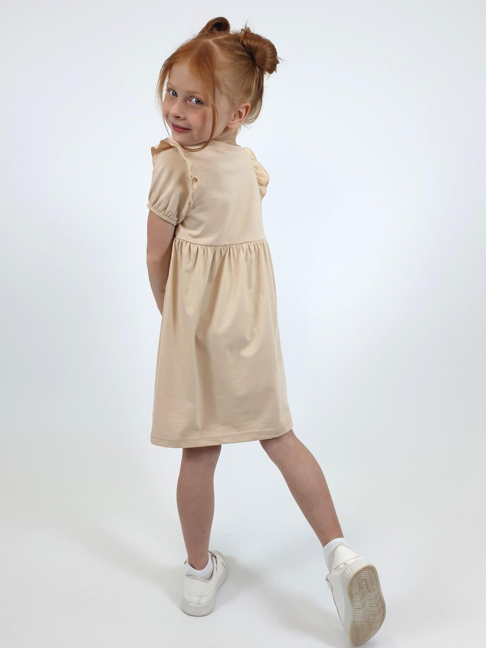 11-233-8 Платье для девочки Luneva