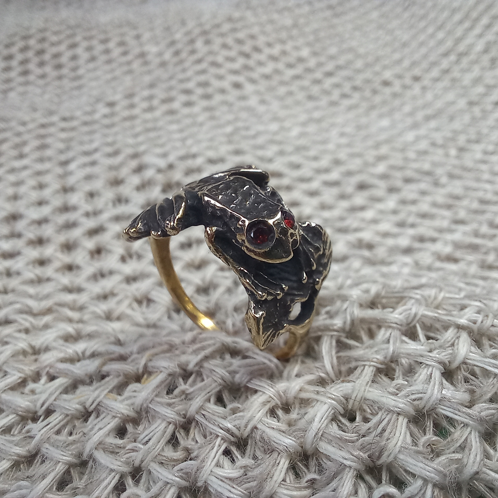 Кольцо. Лягушка