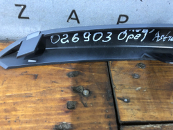 Накладка переднего бампера правая Opel Astra H 04-14 Новое Оригинал 13121996