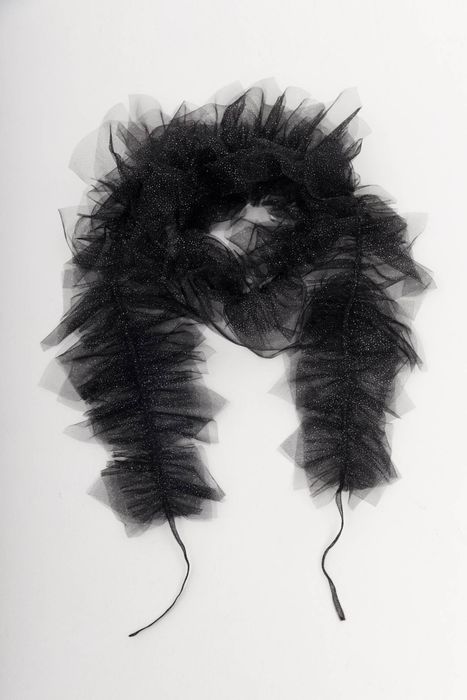 БОА ЛИУР ЧЕРНЫЙ С БЛЕСТКАМИ