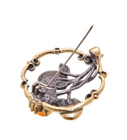 AM-3515 Брошь «Цветок Водянная Лилия» (латунь, янтарь)