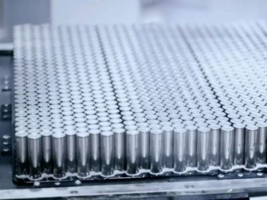 Создана эффективная альтернатива аккумуляторам для электрокаров