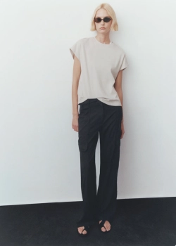 Хлопковая футболка с круглым вырезом горловины