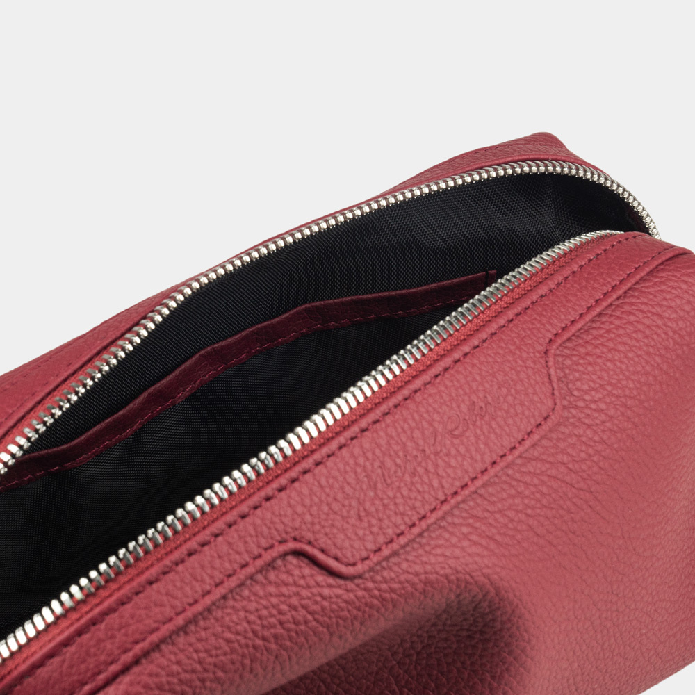 Несессер Trapèze из кожи теленка вишневого цвета