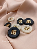 Пуговицы на прокол молочные с металлическими ажурными вставками