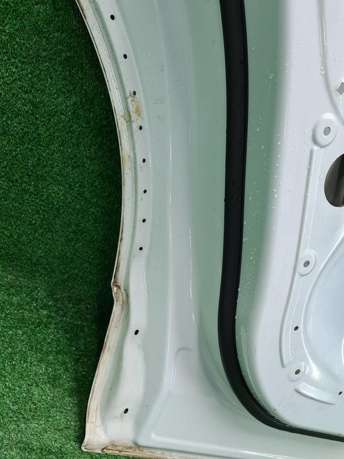 Дверь задняя левая Range Rover Evoque 2 (18-нв)