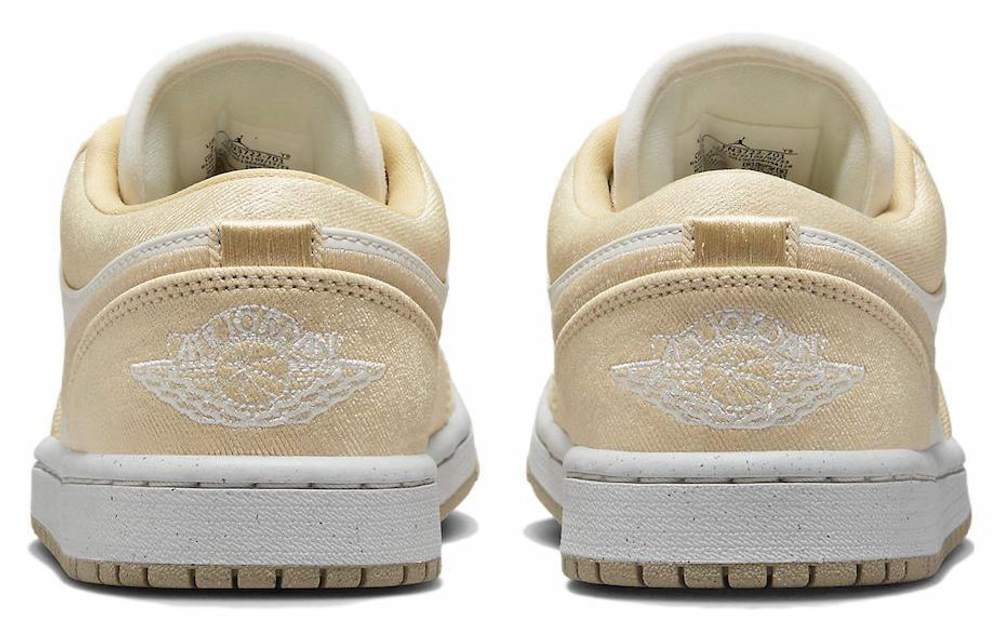 Кроссовки Jordan Air Jordan 1 Low Se "Canvas" (Женская размерная сетка)