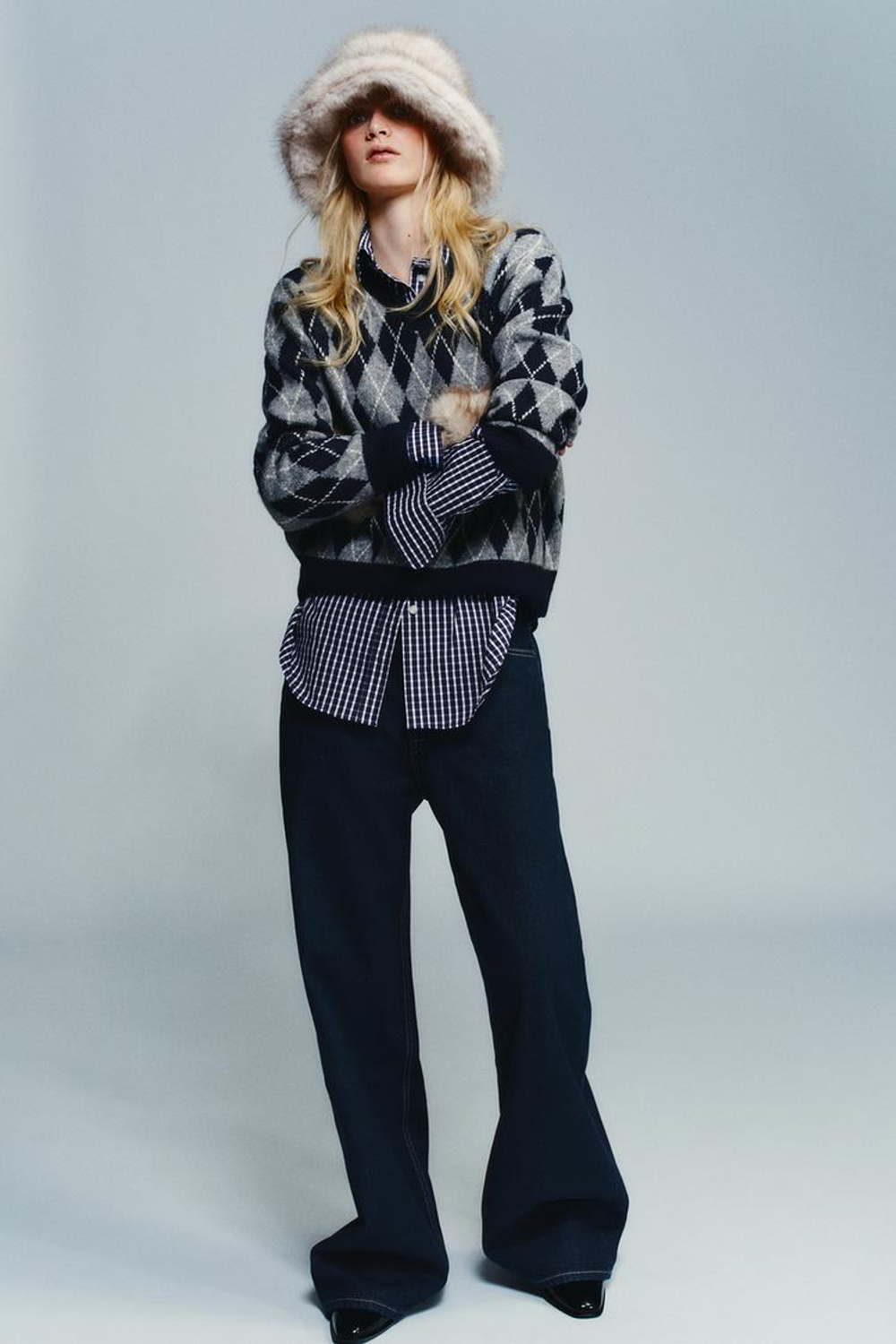 ZARA ПАНАМА ИЗ ИСКУССТВЕННОГО МЕХА, ЭКРЮ