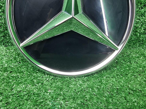 Эмблема решетки радиатора Mercedes GLE V167 18-24